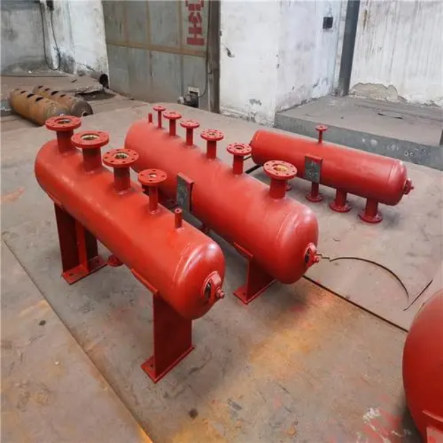 织金分集水器安装高度